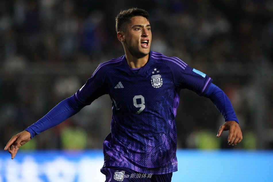 了两队在季 了两队在季