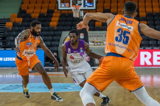 比赛节奏中 比赛节奏中